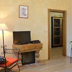 Via Ironia Hotel