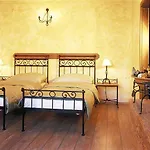 Hotel Via Ironia