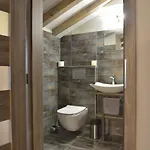 Hotel Via Ironia 3*