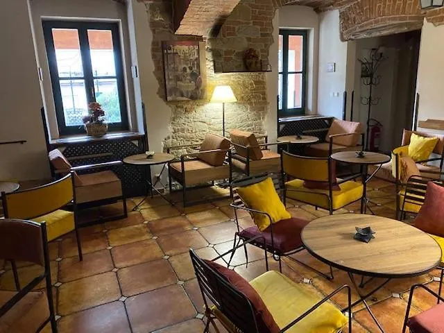 Hotell Via Ironia Vysoké Mýto