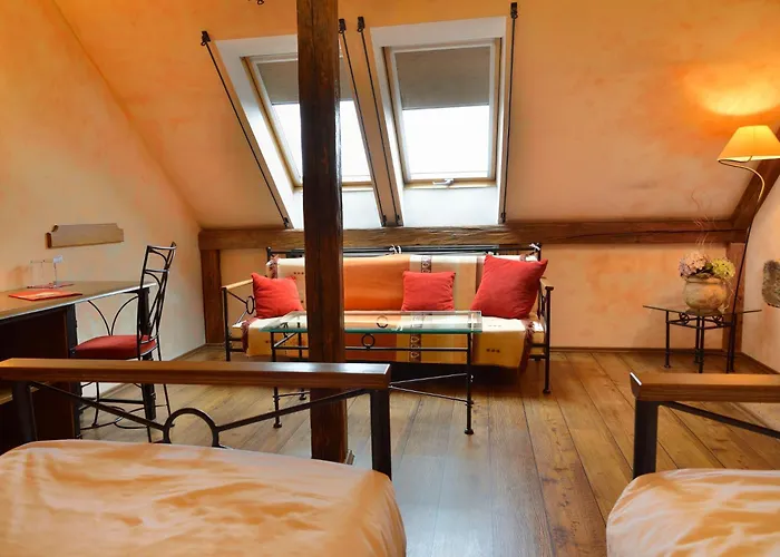 Hotell Via Ironia 3*