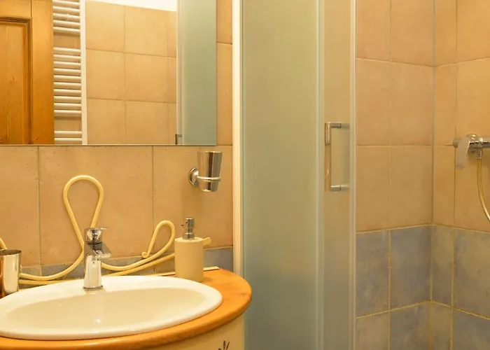 Via Ironia Hotell