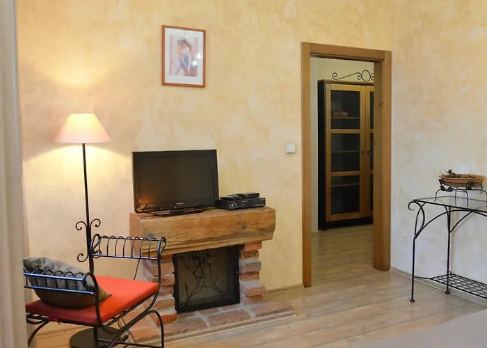 Via Ironia Hotell