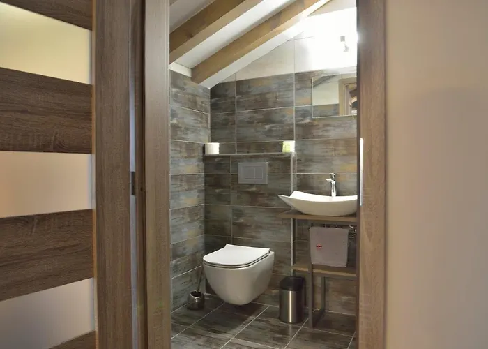Hotel Via Ironia 3*